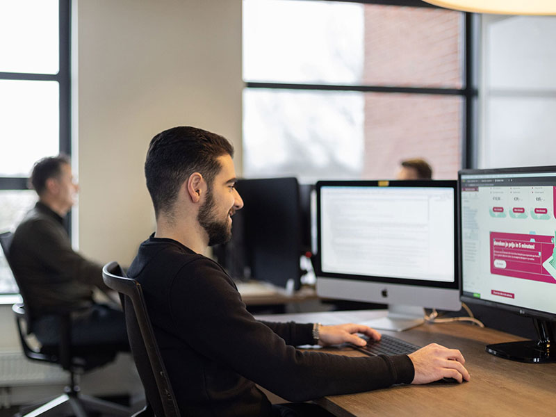 3 Collega's aan het werk